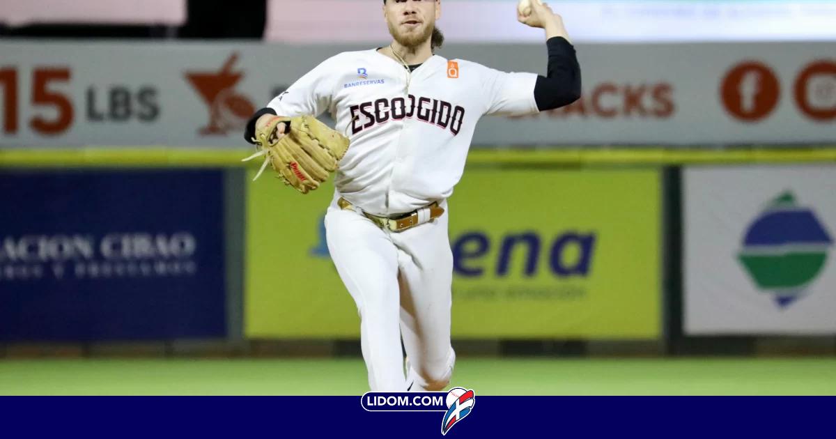 Leones Derrotan A Gigantes Y Empatan En Segundo Con Licey Lidom