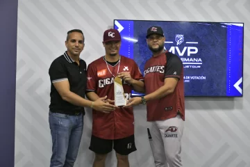 Julio Carreras y Raúl Valdés, elegidos como MVP de la Semana Jetour en LIDOM
