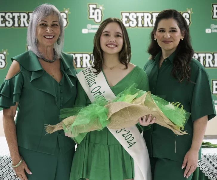 Estrellas nombran madrina a nieta de Tano Martino Estrellas nombran madrina a nieta de Tano Martino