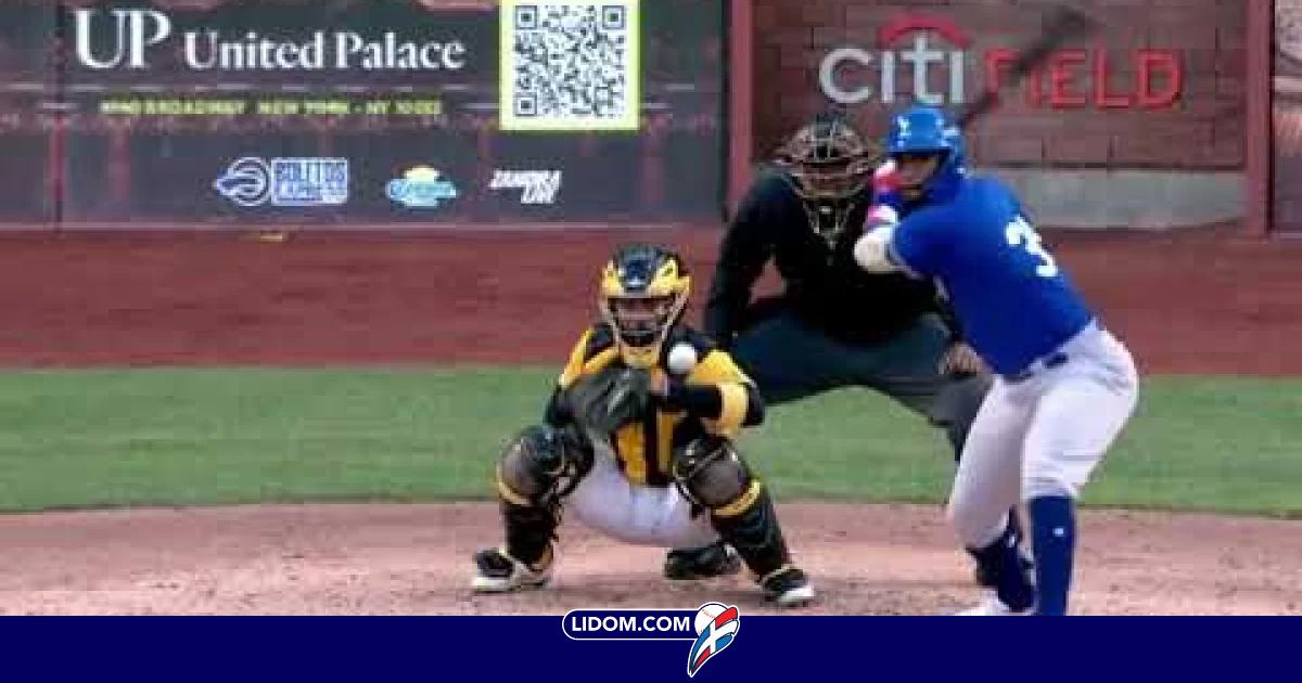 Miguel And Jar Lo Vuelve A Hacer Remolca La Tercera De Los Tigres Del Licey Lidom