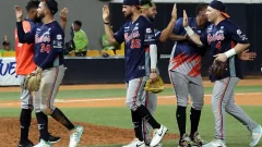 Jonathan Villar, de 4-0 con Leones; y Acuña Jr. sale golpeado