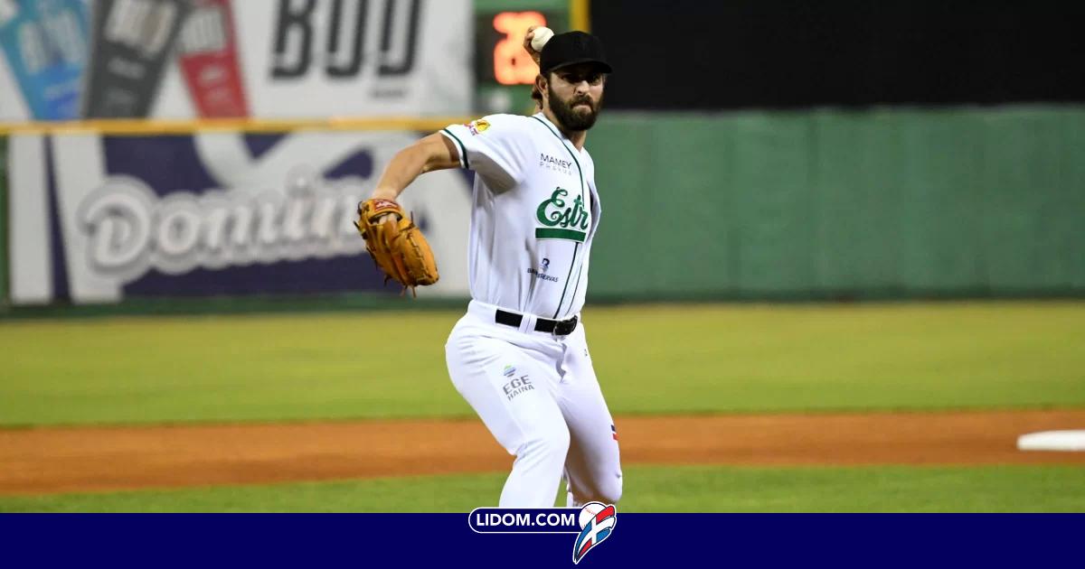 Estrellas defienden la cima con quinto triunfo corrido al blanquear al