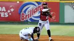 Gigantes ganan por segunda noche corrida para mejorar sus posibilidades de clasificar