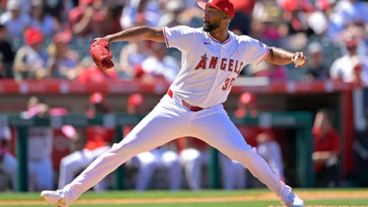 Amir Garrett es el octavo importado de Aguilas