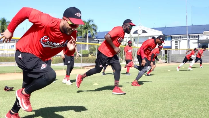 Leones confirman iniciarán entrenamientos este lunes