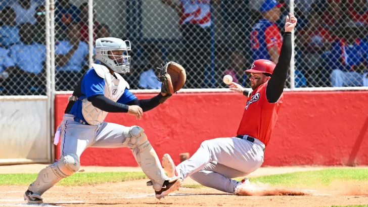 Escogido  derrota a Licey y sigue invicto en pretemporada