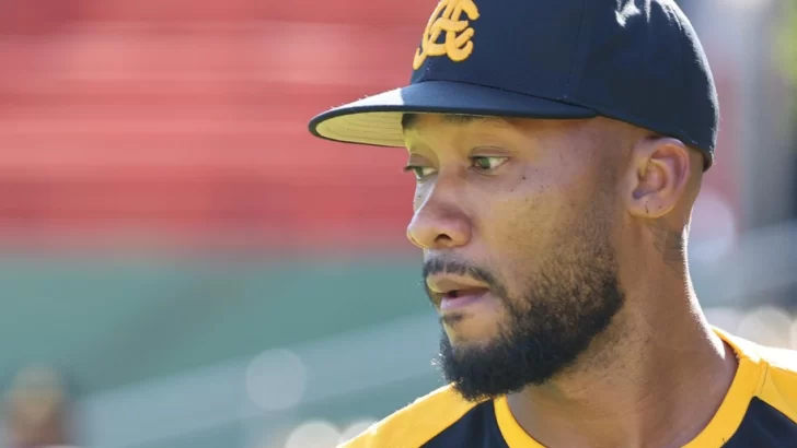 Amir Garrett de la MLB al béisbol invernal con las Águilas