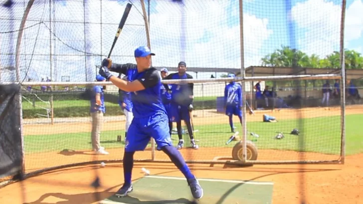 Joe Dunand se integra al campamento del Licey