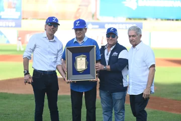 Licey rinde tributo al Dr Puello Herrera