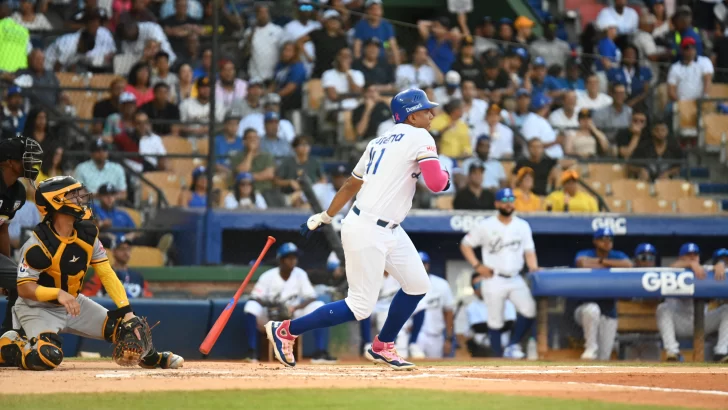 Ramón Hernández la saca; Licey blanquea de nuevo a las Águilas.