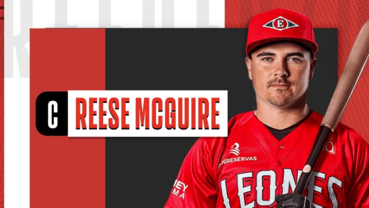 Escogido contrata al receptor Reese McGuire