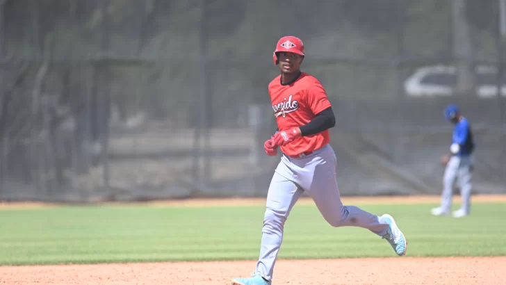 Yeison Morrobel pegó HR y Escogido vence 9-7 al Licey en pretemporada