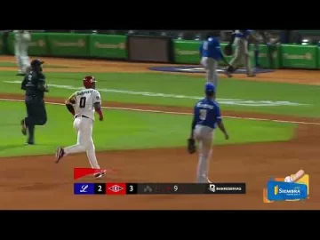 ¡El primer walk-off de la temporada con HOMERUN incluido! Junior Lake puso a vibrar el Quisqueya 🦁💥