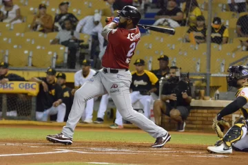 Carlos Peguero, con dos jonrones y cinco empujadas empuja a los Gigantes a un triunfo 13-5 sobre Águilas