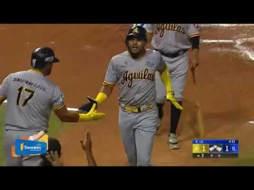 La sacó pa’ la calle 💥 ¡HOMERUN de Erick Mejía que iguala las acciones para las Águilas! 🦅🔥