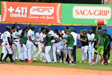 Estrellas se reponen  para dejar a Toros en el terreno con triunfo 4-3