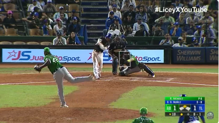 Licey clasifica a su tercera Serie Final seguida