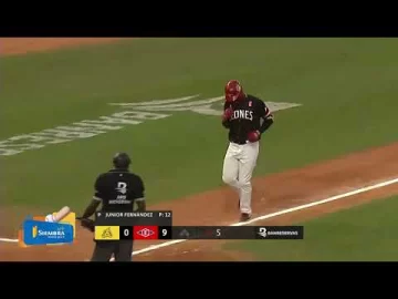 Atrás la bola ⚾️💥 ¡HOMERUN de Junior Lake que trae dos más para el Escogido! 🦁🔥