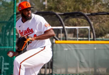 Félix Bautista en plena forma para el Día Inaugural