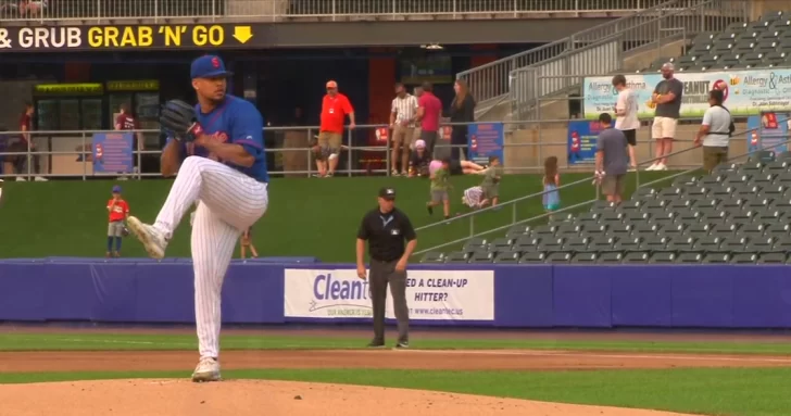 Con poca suerte Frankie Montás en Syracuse AAA Con poca suerte Frankie Montás en Syracuse AAA