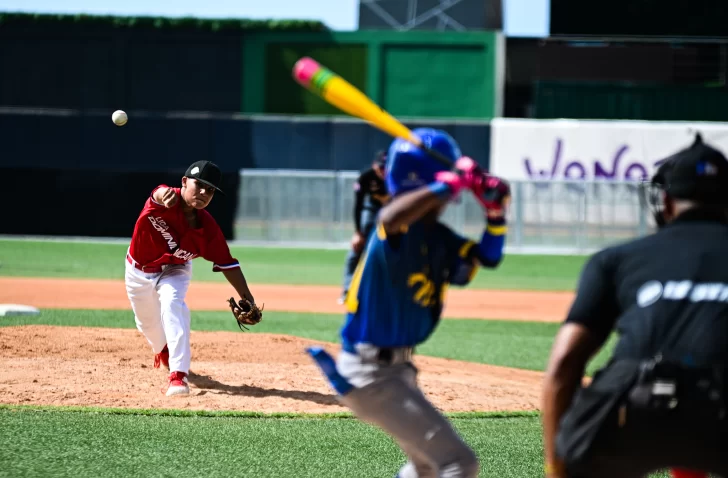 Johan Yan permitió dos hits; A uno del récord de ponches