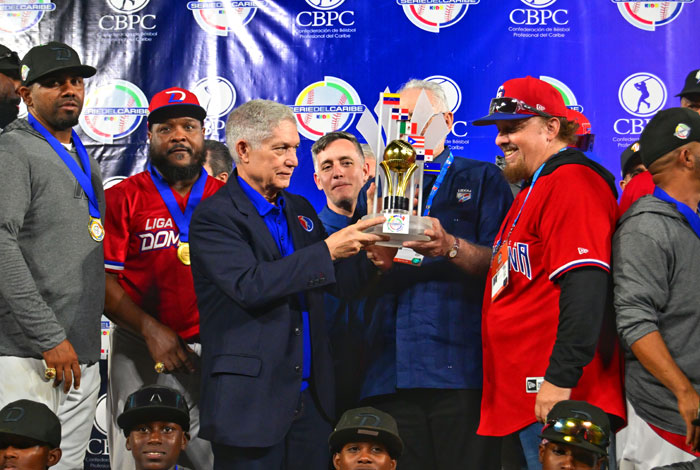 Dominicana se proclamó bicampeón