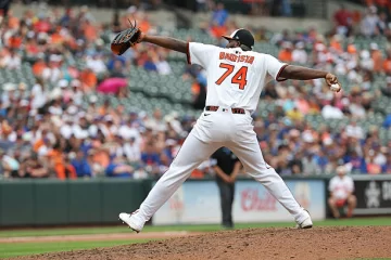 Félix Bautista asegura su 18.º salvamento