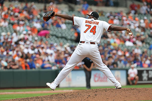 Félix Bautista asegura su 18.º salvamento