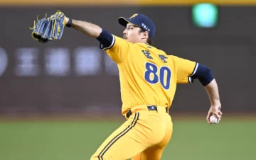 Contratan a Daniel Mengden, segundo importado 25-26