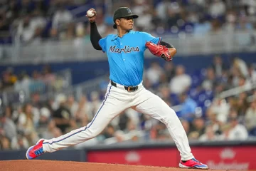 Edward Cabrera ganó octavo duelo de dominicanos