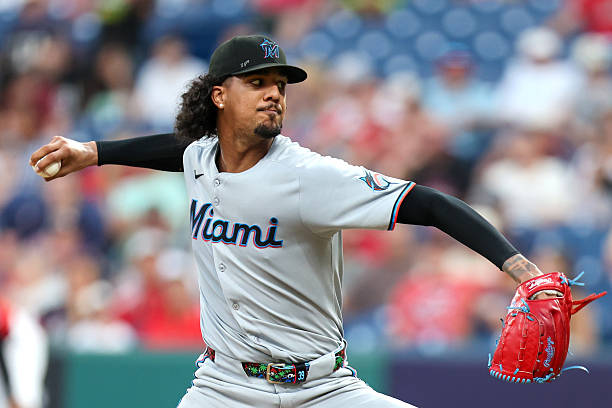 Eury Pérez  domina a Cleveland pese a jonrones