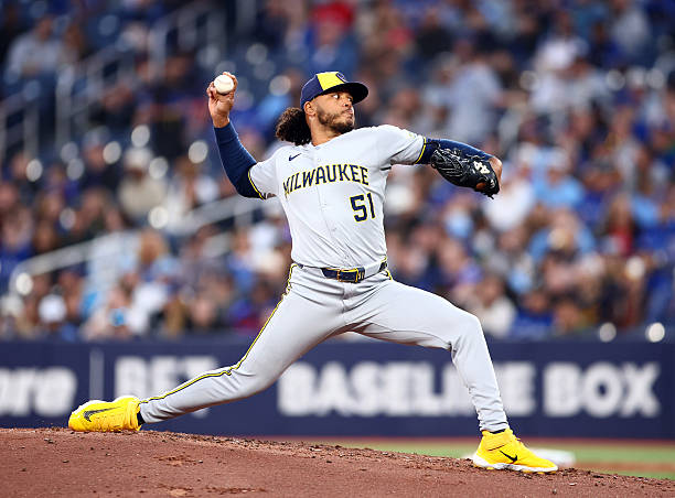 Peralta con su triunfo 69 empata con Borbón