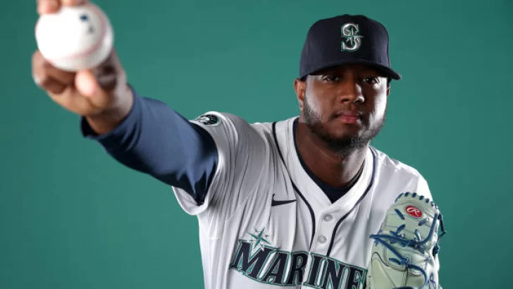 Gregory Santos aspira a regresar a mediados de septiembre