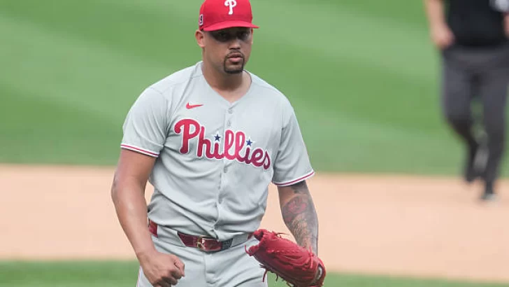 Jhoan Durán a un salvamento de Pedro Borbón   