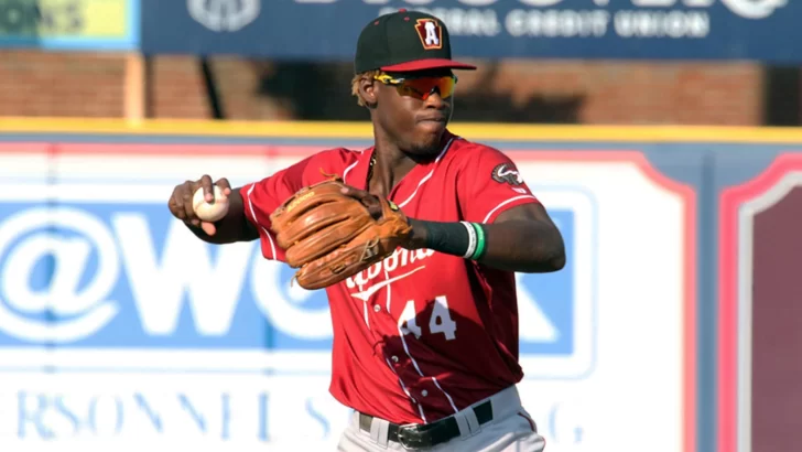 Oneil Cruz  con triple y remolcada en rehabilitación AA