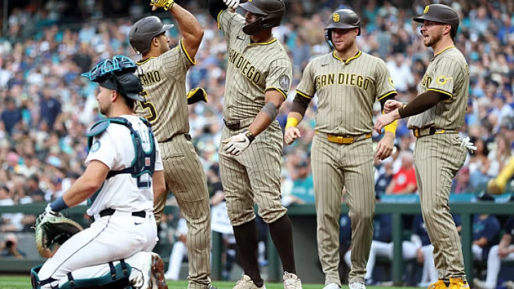 Ramón Laureano saca grand slam quince de dominicanos