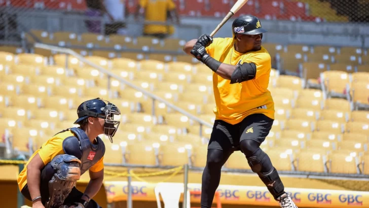 Arturo Disla se perfila como  futuro cañón 