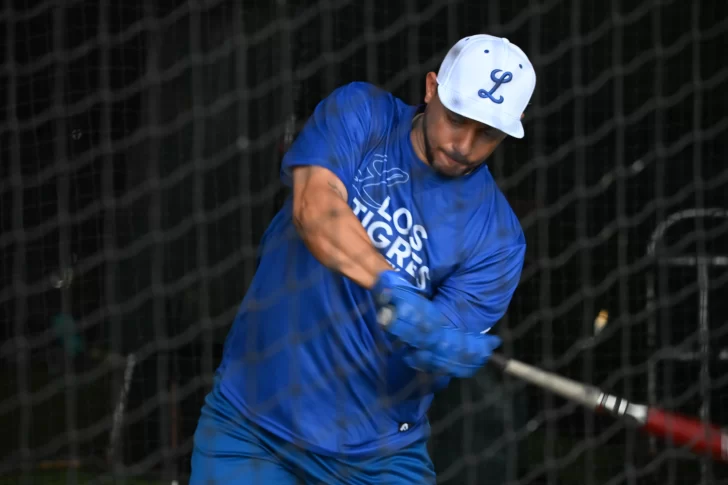 Cristhian Adames: “Ahora soy oficialmente de la organización”