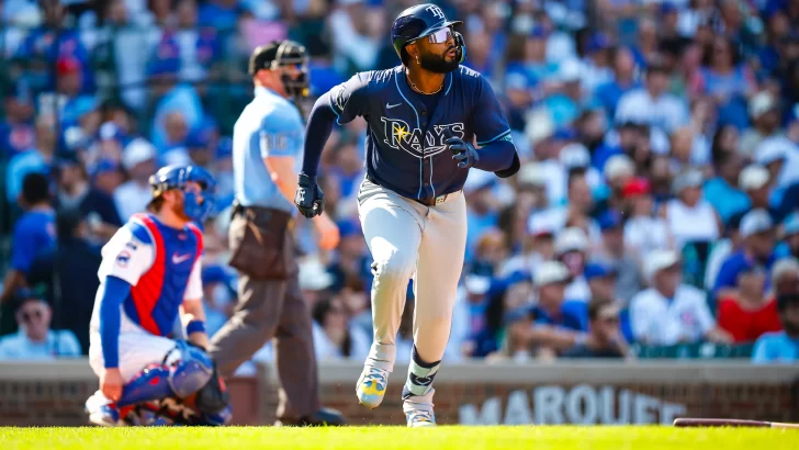 Junior Caminero a tres de Carlos Peña