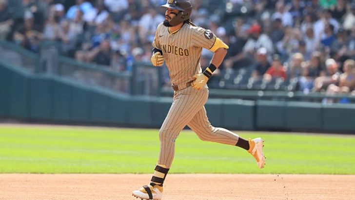  Fernando Tatis jr conectó su jonrón 150