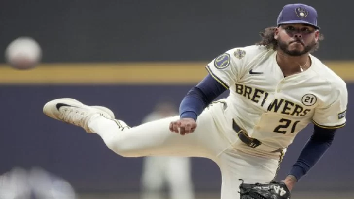 Peralta: 10K en triunfo 17; Rompe empate con Borbón 