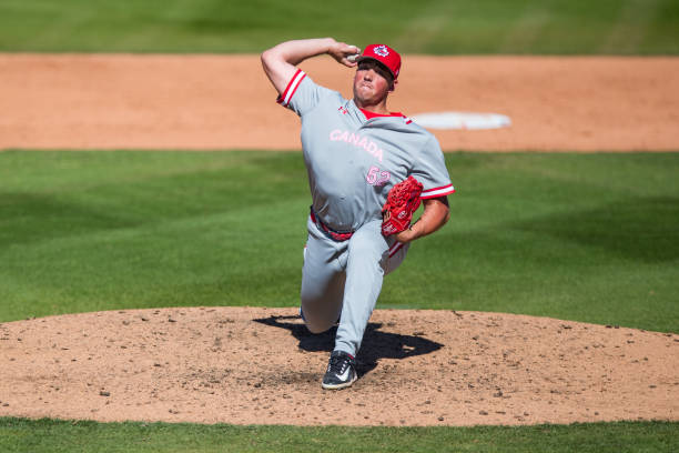 Indigo y Núñez reforzarán el relevo de los Leones Indigo y Núñez reforzarán el relevo de los Leones