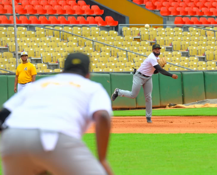 Interescuadras-Águilas-Cibaeñas-2-728x586