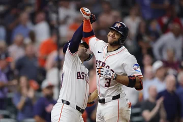 Jeremy Peña conecta su primer grand slam  