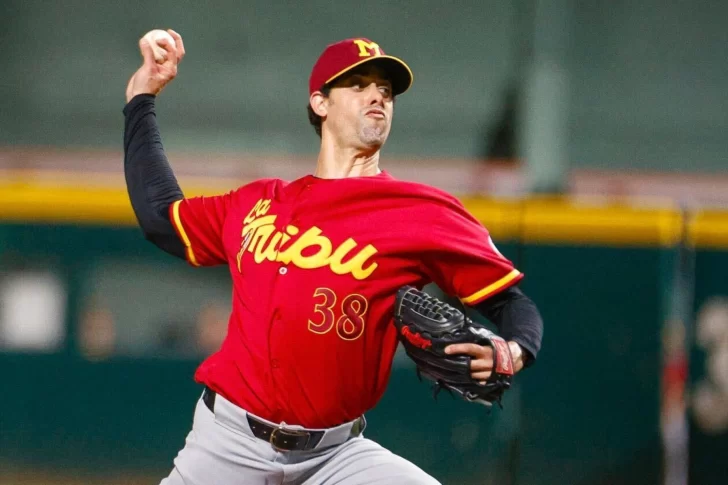 Jorge-Lopez-con-Mayaguez-728x485