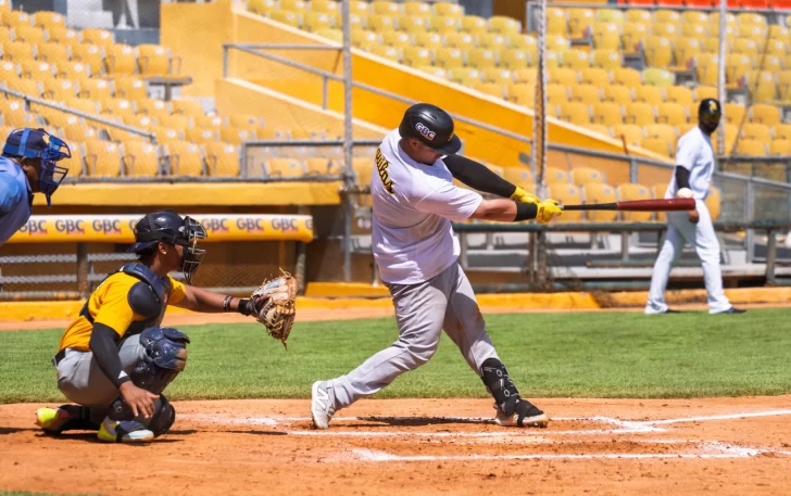 Julio-E.-Rodríguez-Interescuadras-728x457