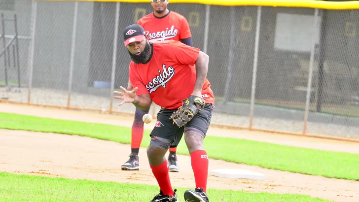 Navarro y Cordero lideran sólido grupo de nuevas integraciones