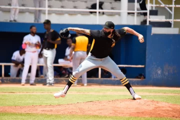 Devin-Smeltzer-Pretemporada-728x486