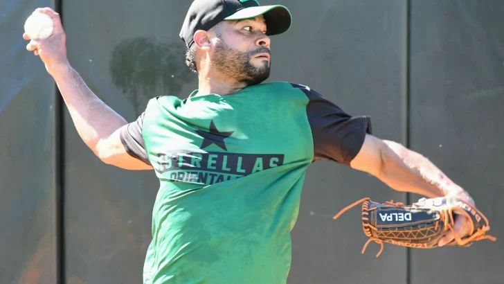 Esmil Rogers será lanzador abridor  en primer juego