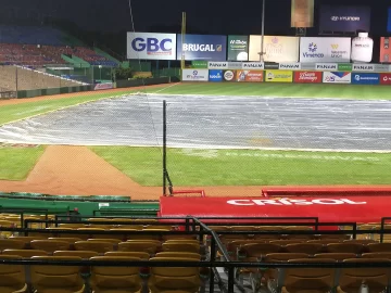 Lluvias impiden el duelo entre Águilas Cibaeñas y Gigantes del Cibao Lluvias impiden el duelo entre Águilas Cibaeñas y Gigantes del Cibao